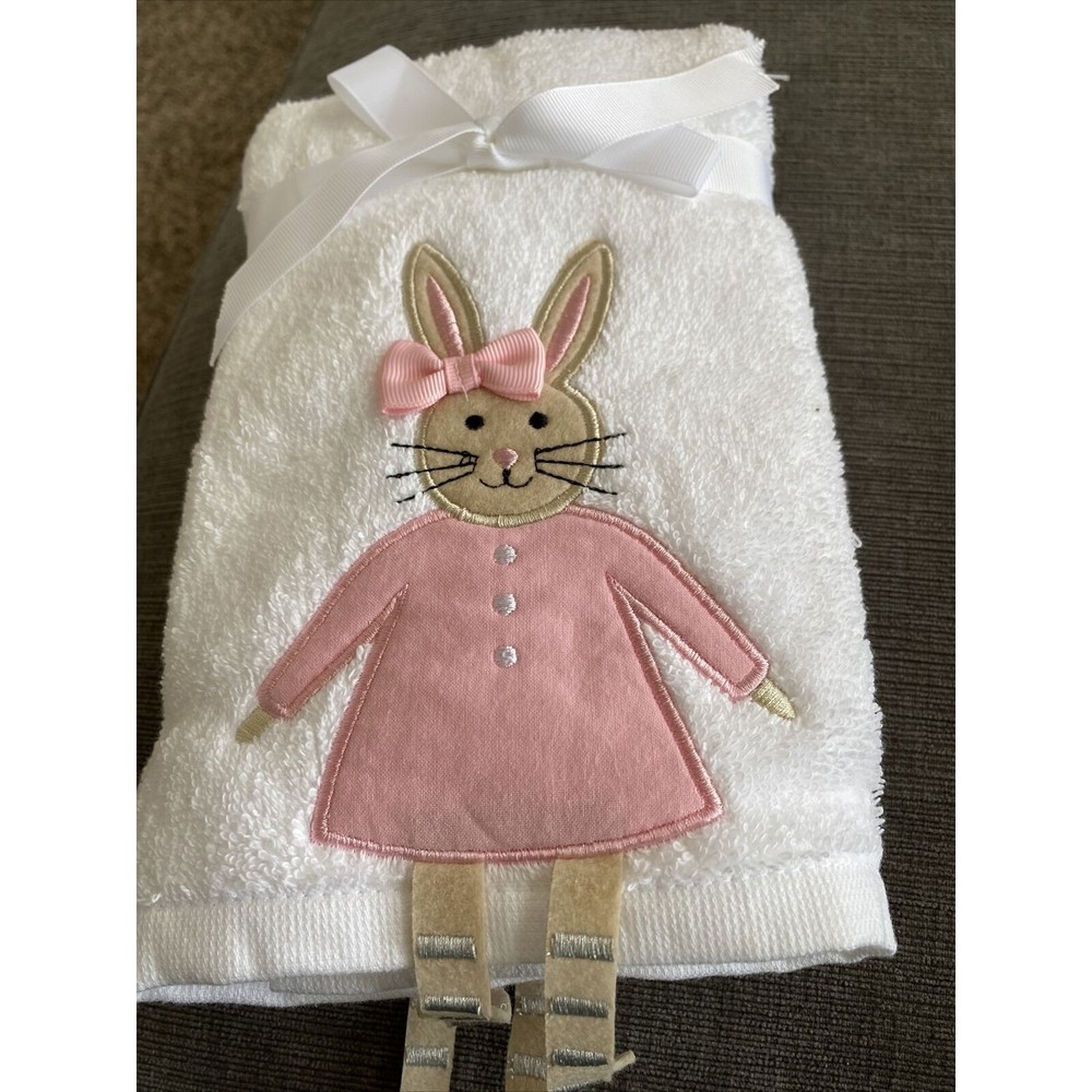 DEBORAH CONNOLLY DESIGNS HAND TOWELS (2) EASTER BUNNY GIRL COTTON 16 x 24 NWT